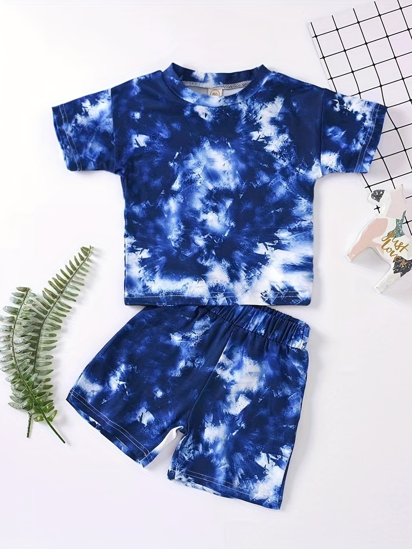 2pcs Boys And Girls Chic Tie Dye Round Neck T-shirt & Shorts Set, Babies Toddlers Stretchy Comfy Trendy Clothes
