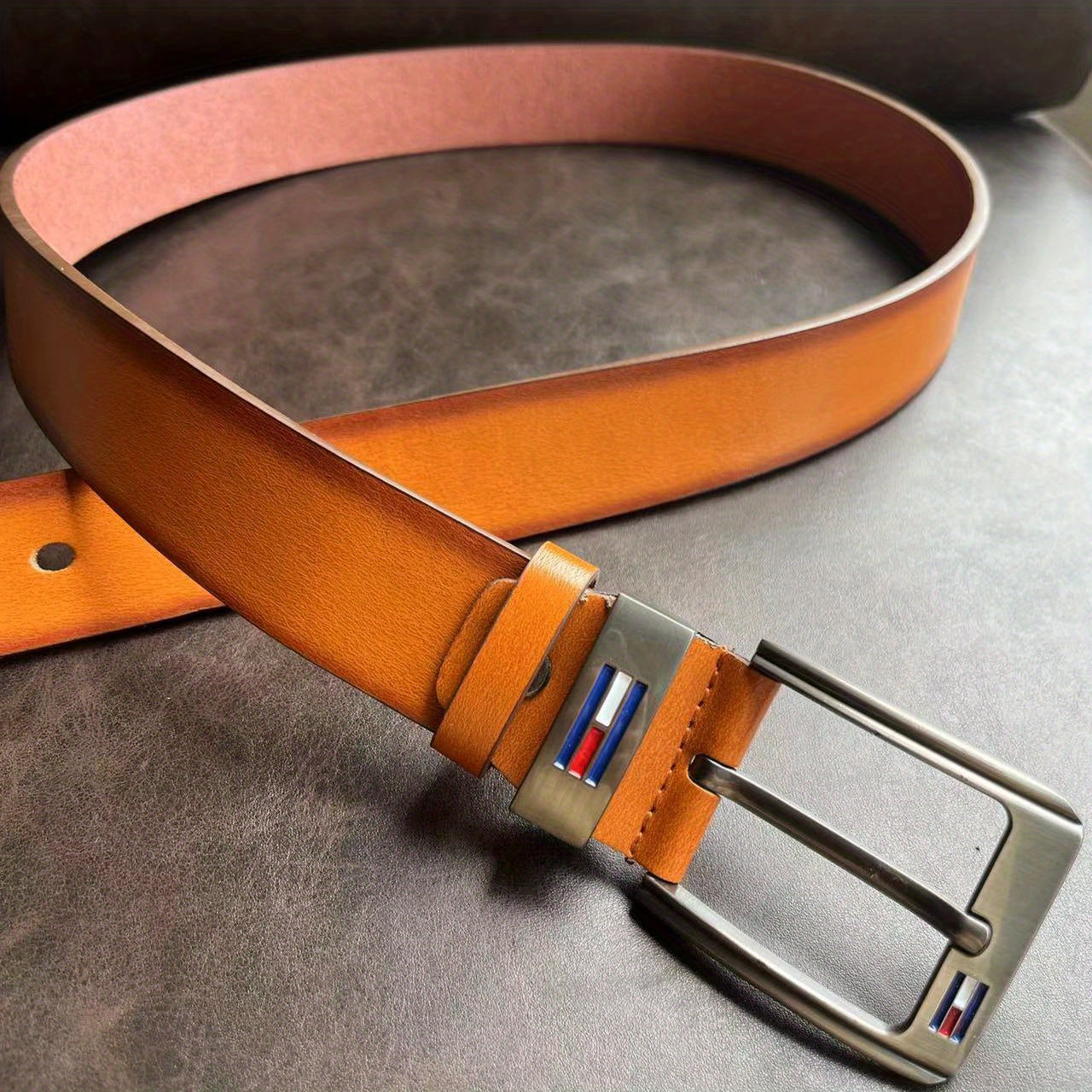 Upgrade Your Look With This Stylish Men's Casual Belt Suitable For Business