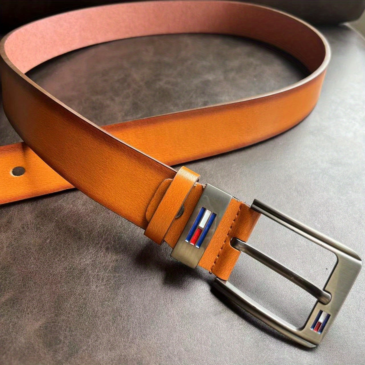 Upgrade Your Look With This Stylish Men's Casual Belt Suitable For Business