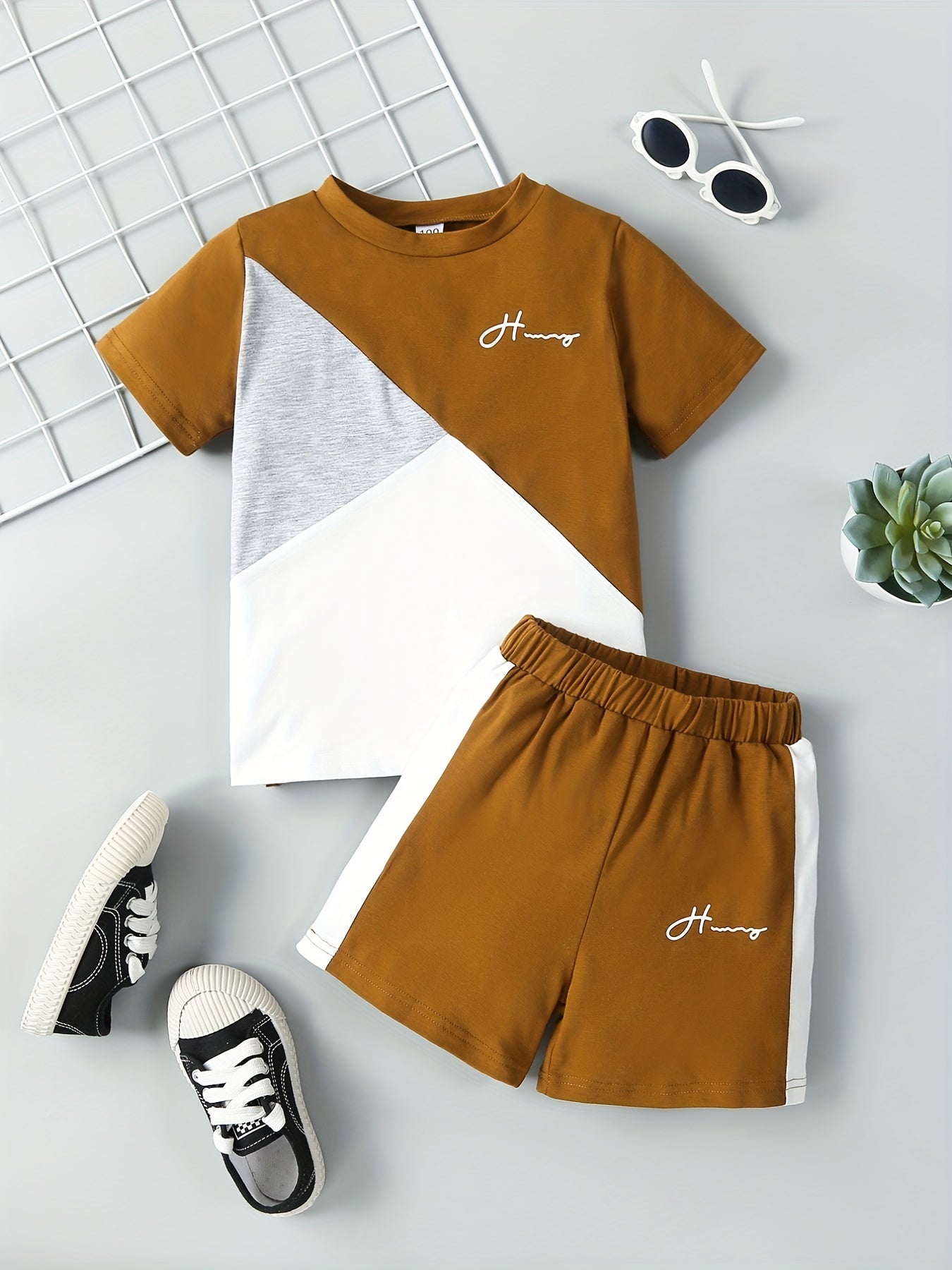 Boys 2pcs Color Block Round Neck T-shirt & Shorts Set Kids Clothes Casual Summer