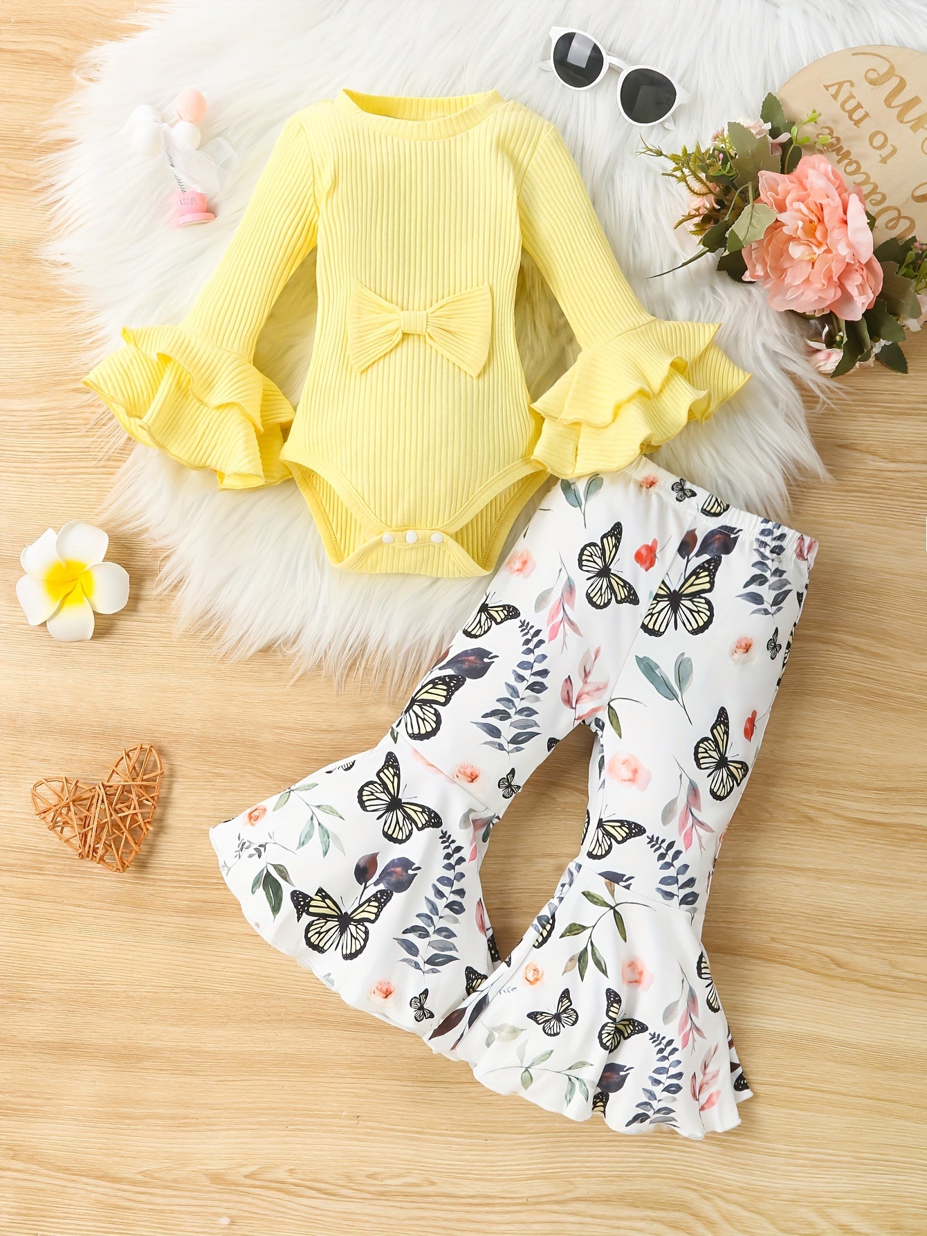 Baby Girl's Long Flared Sleeve Triangle Romper Top + Floral Print Flared Pants Set, Infant Fall Winter Outfit