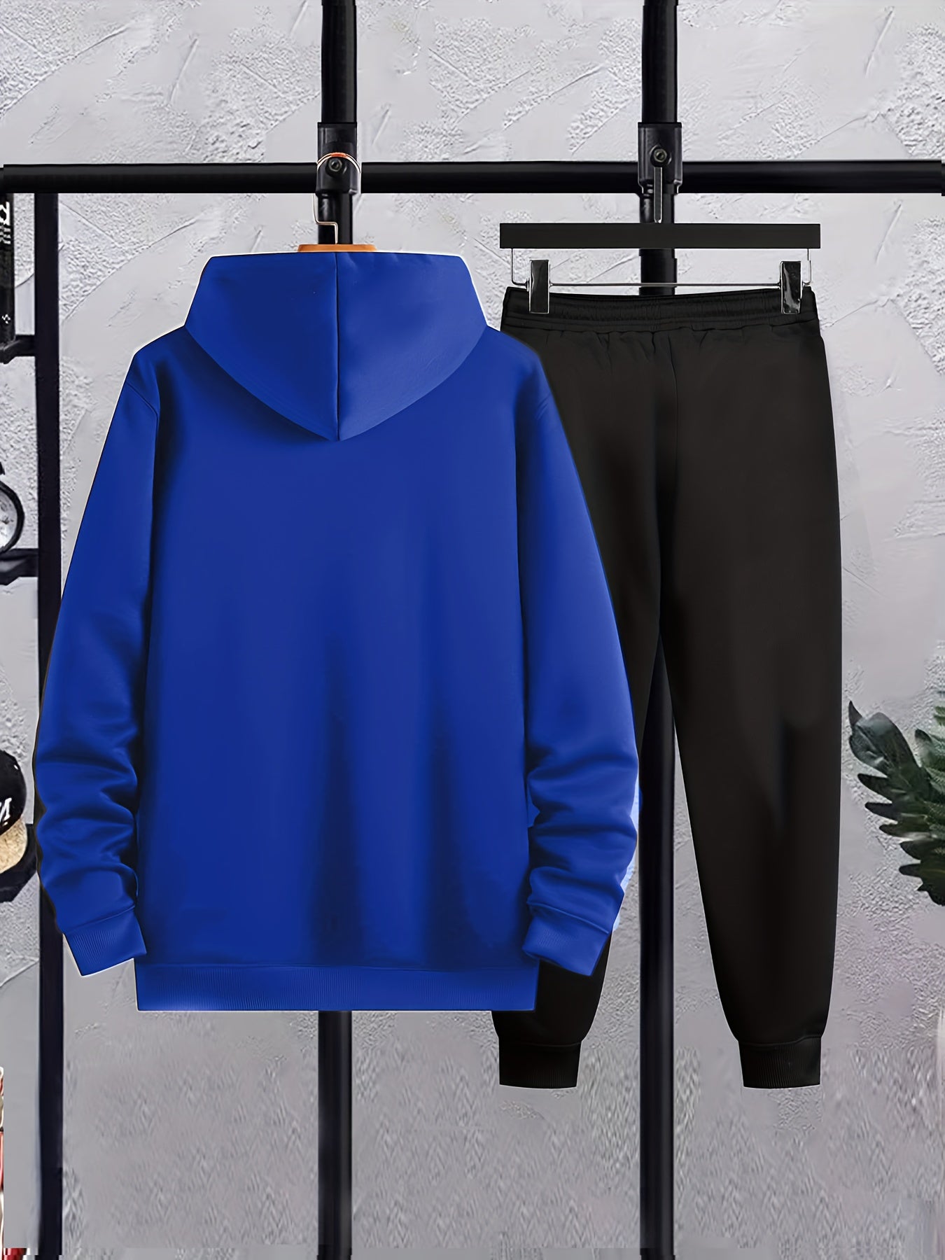 Casual 2pcs Set, Men's "Paris" Print Hoodie & Drawstring Sweatpants Matching Set For Fall Winter