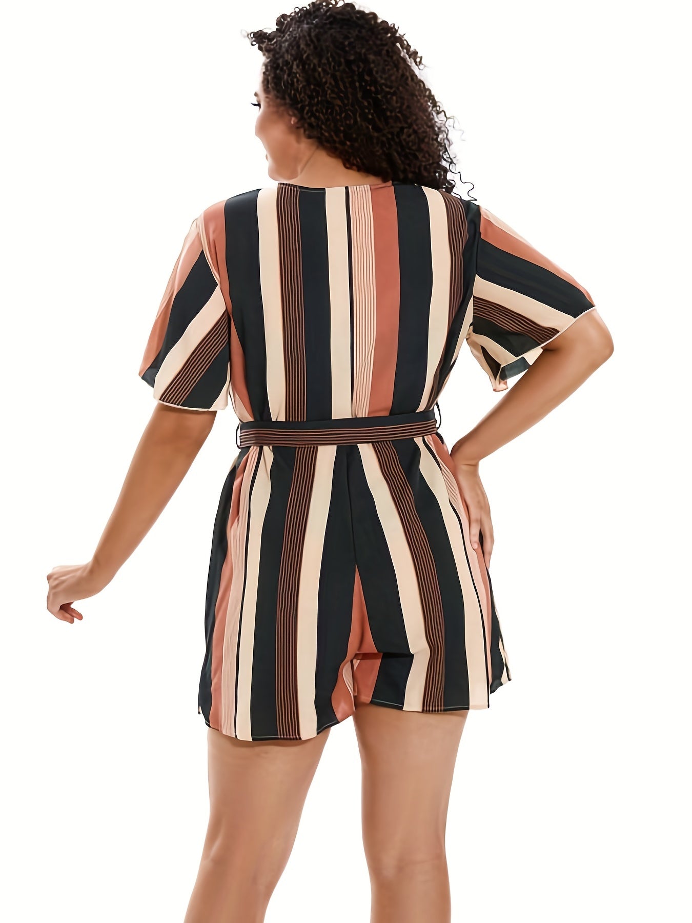 Plus Size Casual Romper, Women's Plus Stripe Print Short Sleeve Round Neck Romper With Belt