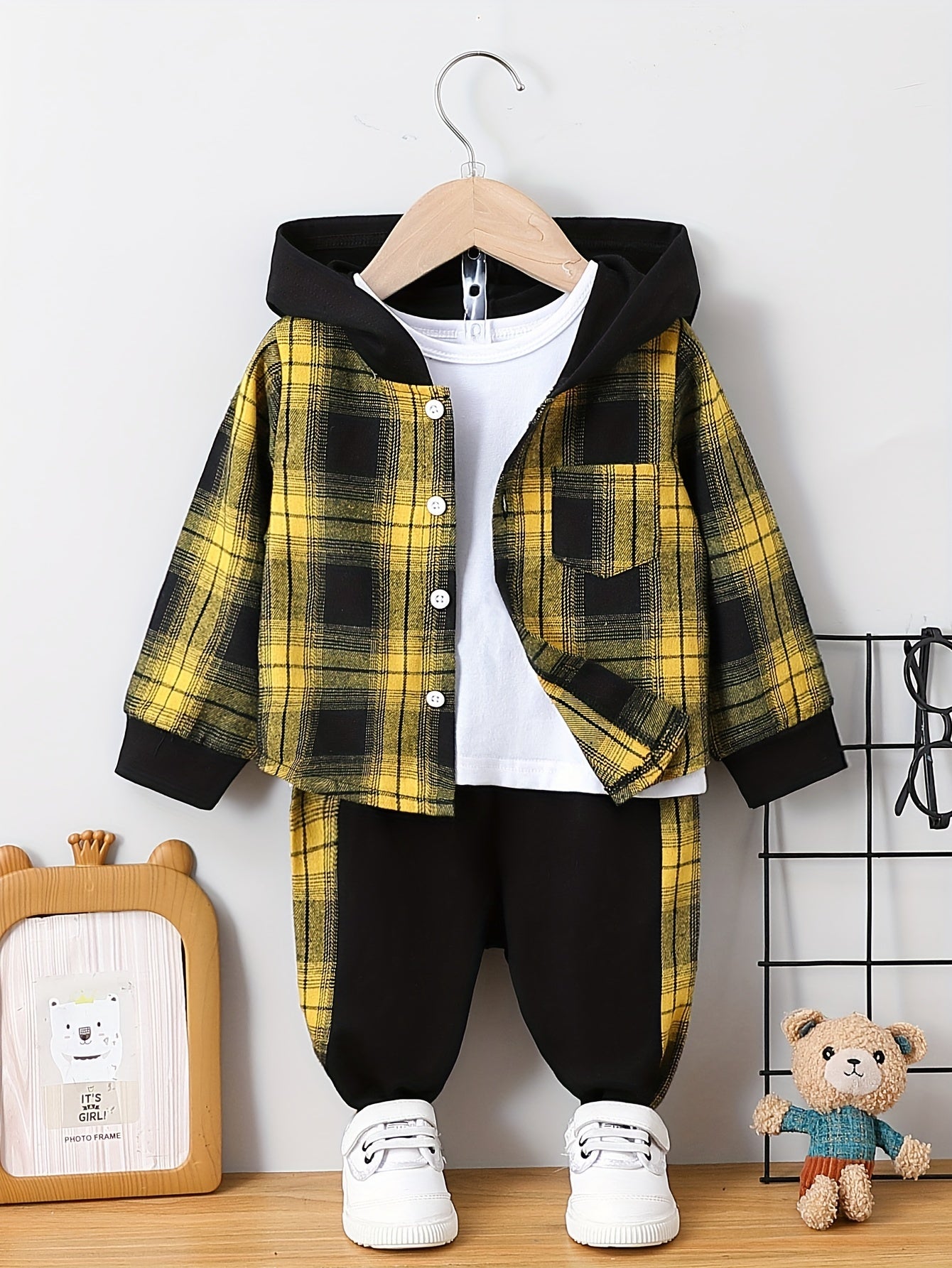 Baby Boys Stylish Outfit - Hooded Black And White Plaid Shirt & Contrast Color Stitching Trousers Set Your Handsome Kids!