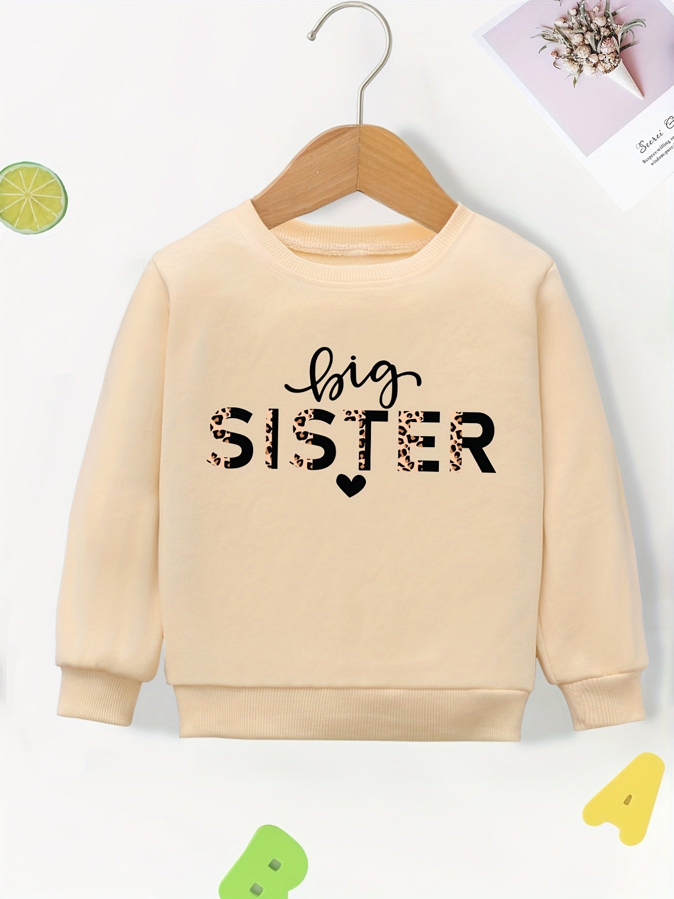 Girls Casual Simple Pullover Sweatshirt With "BIG SISITER" Leopard Print For Autumn And Winter