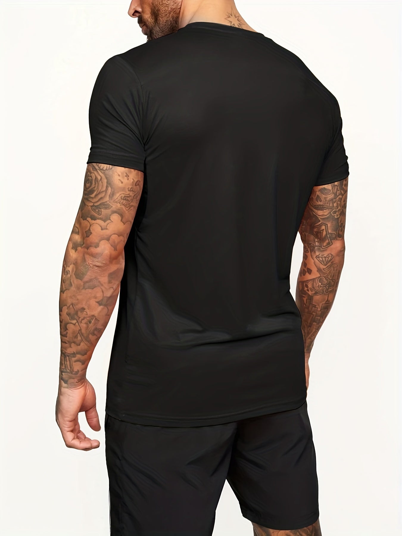 Classic Design Black Solid Top Casual Mid Stretch Short Sleeve Crew Neck Graphic T-shirt, Men's Tee For Summer Outdoor