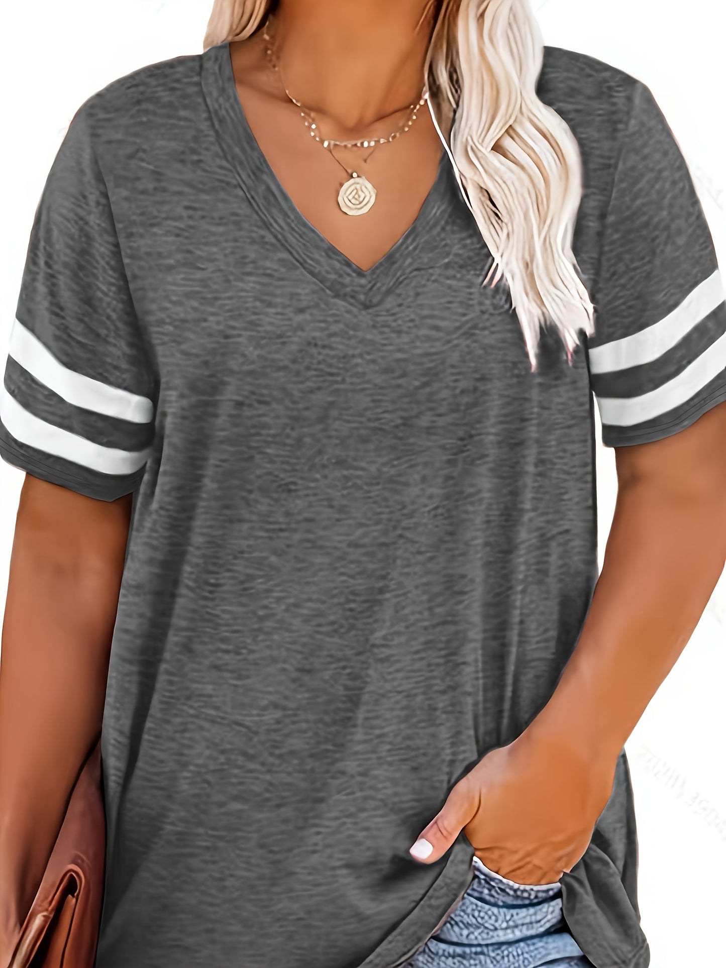 Plus Size Colorblock V Neck T-shirt, Women's Plus Slight Stretch Short Sleeve Casual Tee