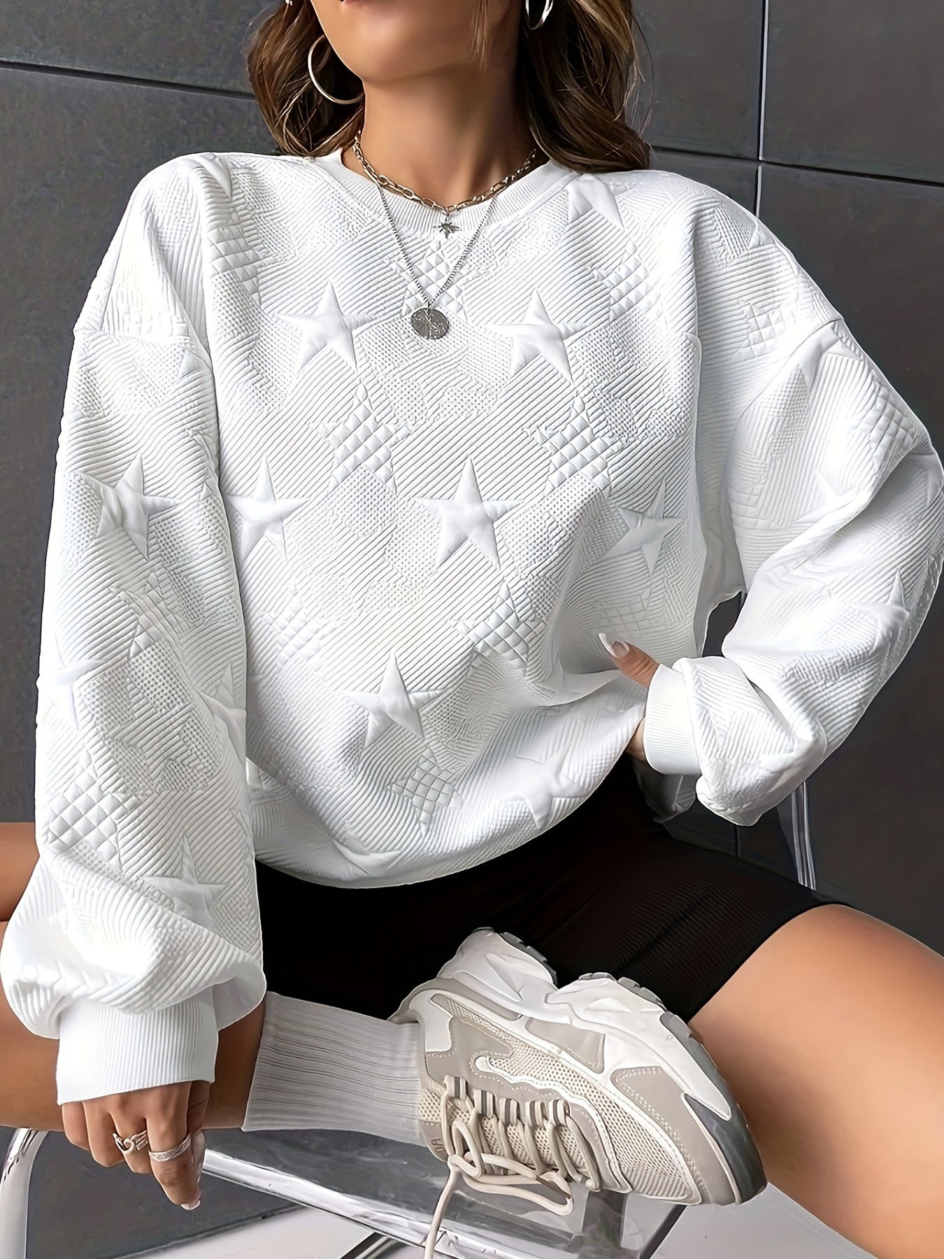 Plus Size Casual Sweatshirt, Women's Plus Solid Star Embossed Long Sleeve Round Neck Sweatshirt