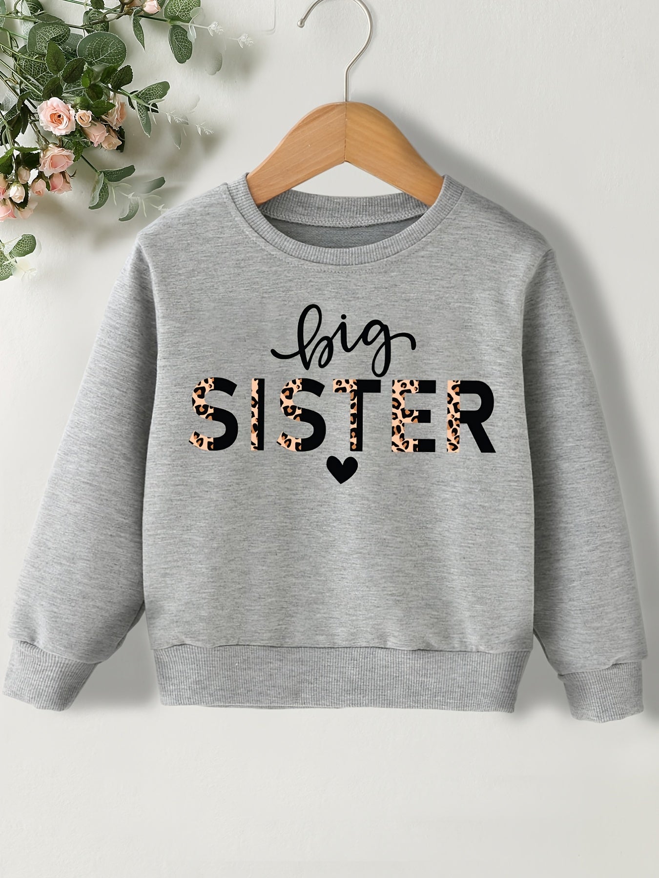 Girls Casual Simple Pullover Sweatshirt With "BIG SISITER" Leopard Print For Autumn And Winter